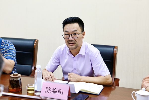 馮晶副書記一行與陳渝陽董事長舉行座談交流會(huì)